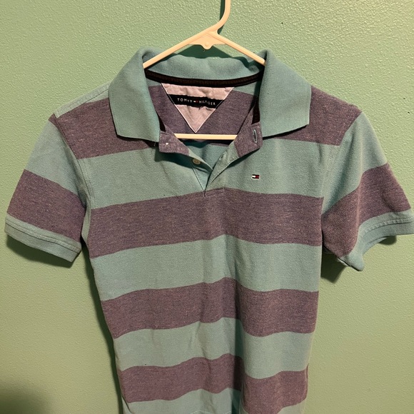 2 Button Up Collard T-Shirts - Picture 2 of 2